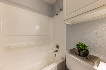 The Domain At Ellington