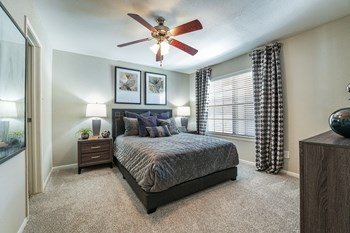 The Madison On The Lake