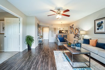 Living Area Living Area - Photo Gallery 6
