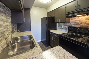 Upgraded Kitchens Upgraded Kitchens - Photo Gallery 5