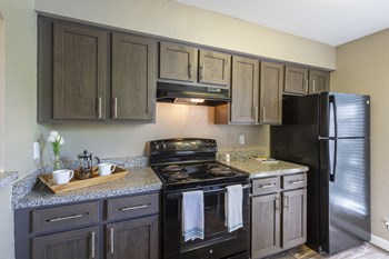 Large Kitchen Large Kitchen - Photo Gallery 5