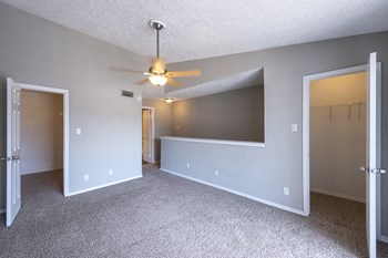 Large Bedroom Large Bedroom - Photo Gallery 3