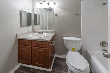 Bathroom Bathroom - Photo Gallery 5