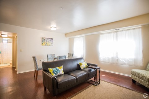 6617 Atwood Street 3-4 Beds Apartment for Rent