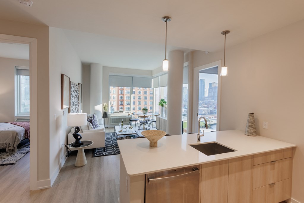 88 Regent 2-bed kitchen