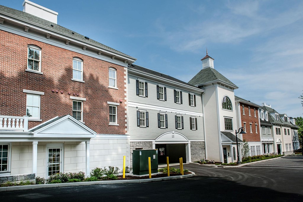 Residential, Multi-Family, Apartments, Milford