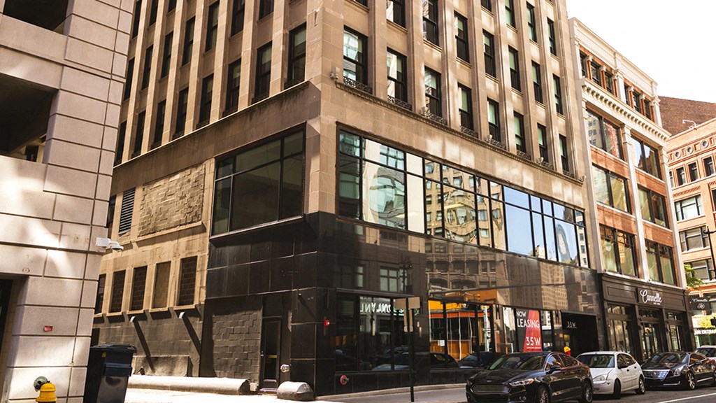 Property Into Perspective at 35W, Detroit, MI