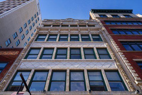 1525 Broadway Street, Detroit, MI 48226