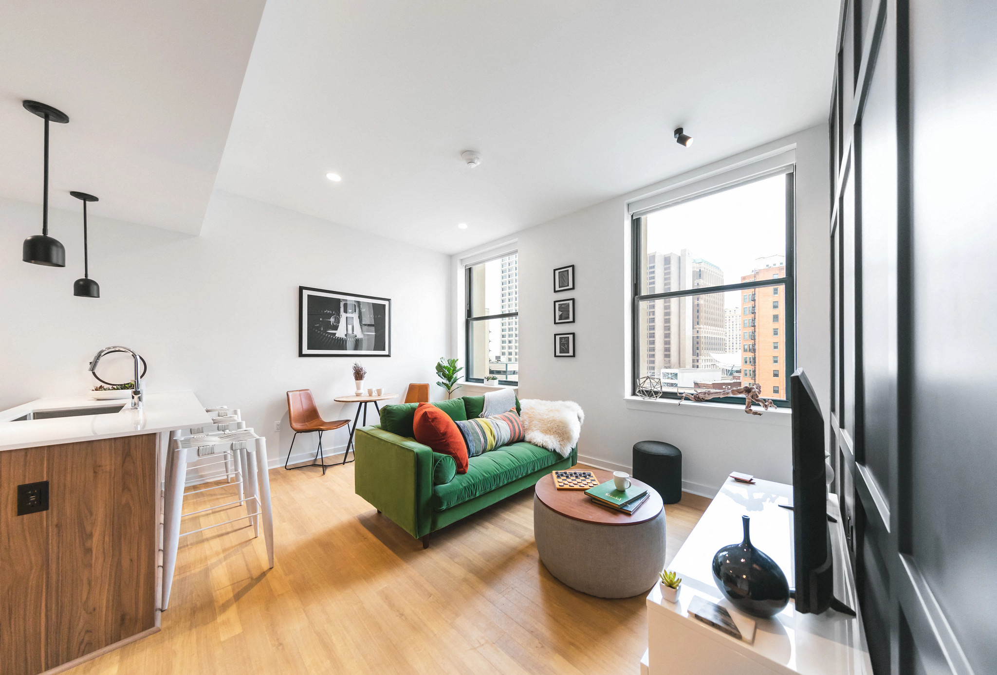 Living room decor at The Press/321, Michigan