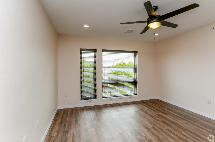 Spacious Living Area