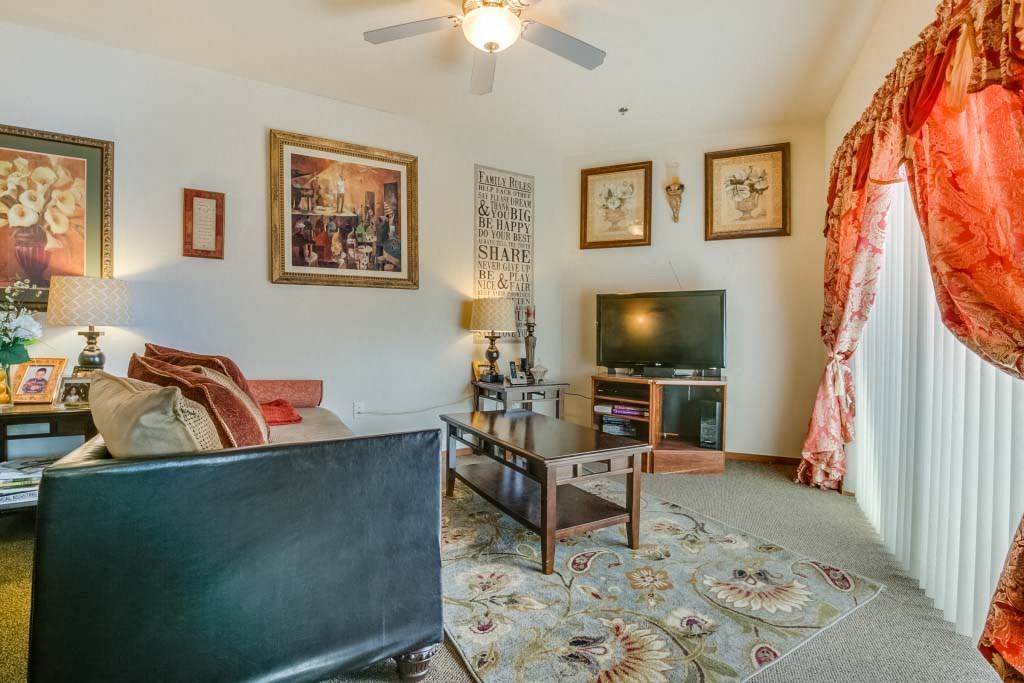 Spacious Living Area