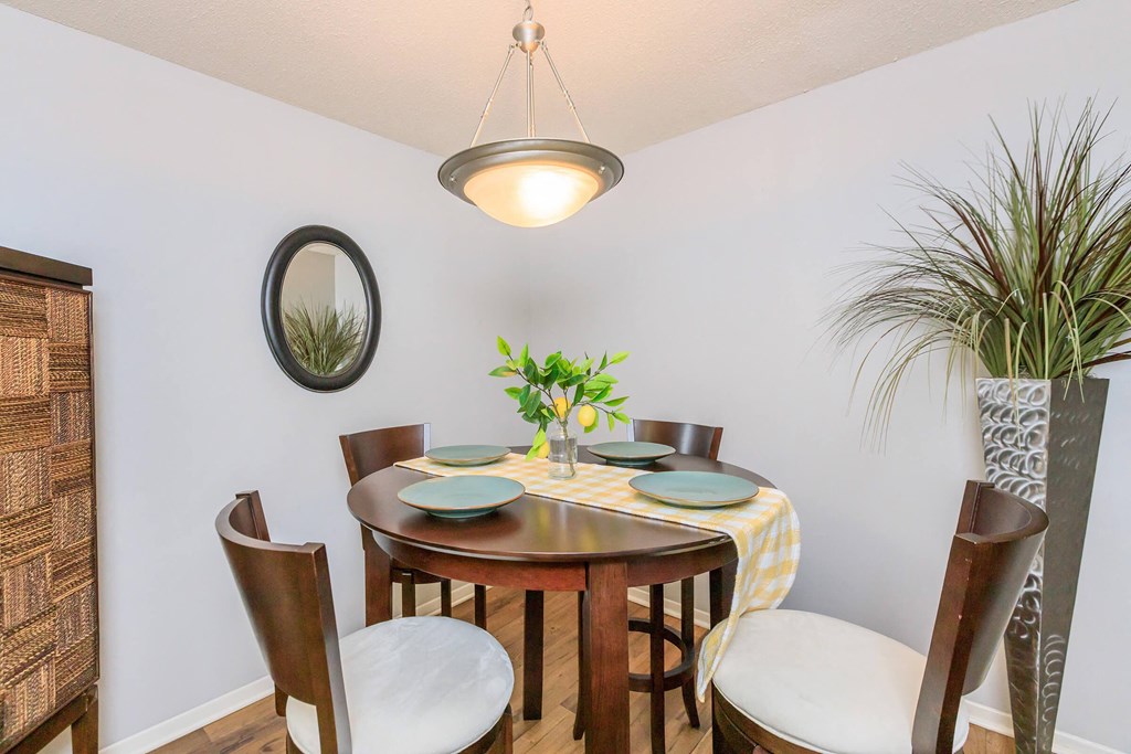 Riverview North Dining