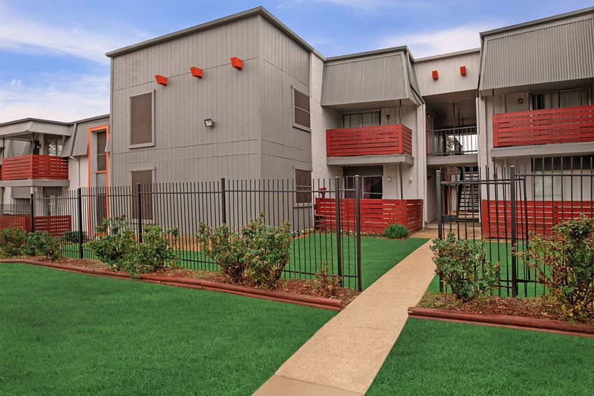 Cantera Apartments, 1910 S Josey Lane, Carrollton, TX RentCafe