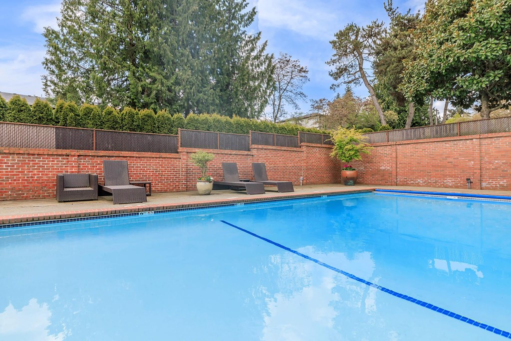 The Regent  Pool