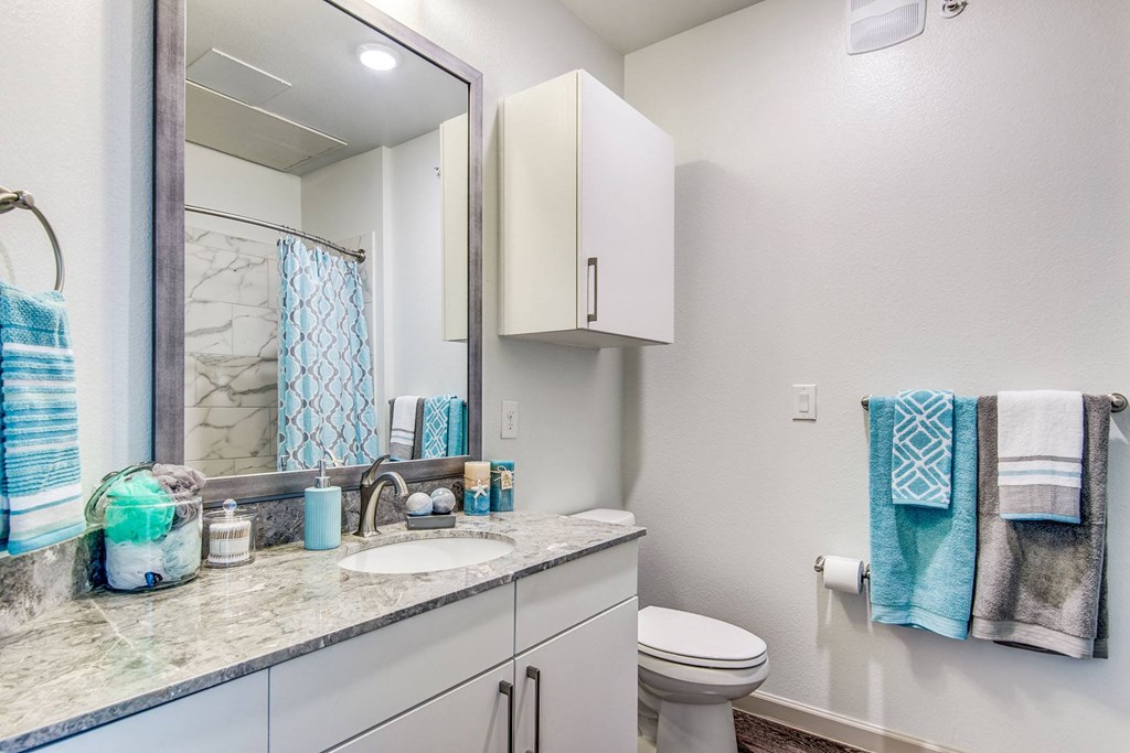 Hebron 121 Station  living room