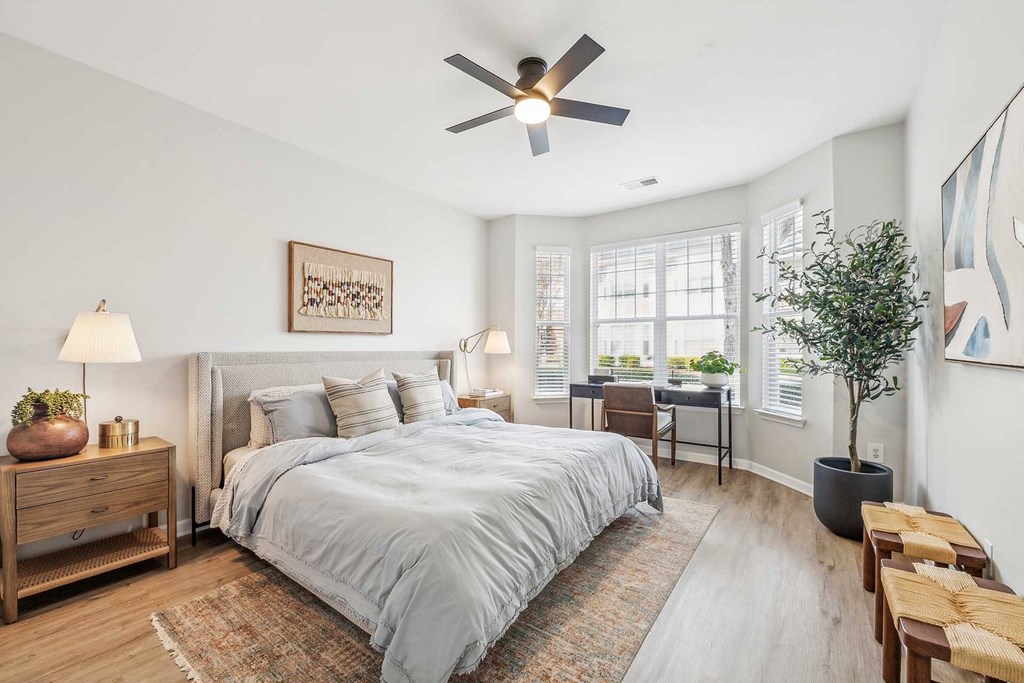 The Reserve At Meadowmont Apartments And Townhomes