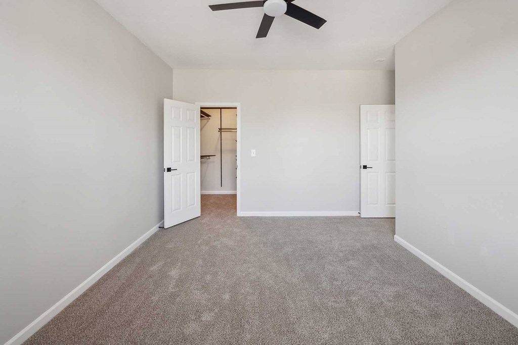 The Reserve At Meadowmont Apartments And Townhomes