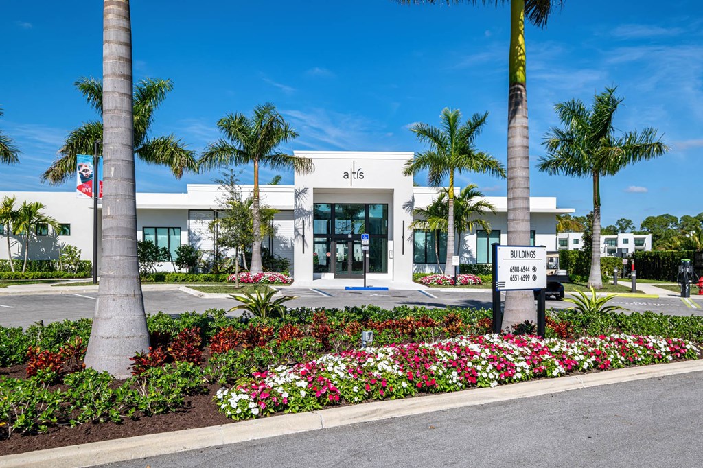 Property Signage at Altis Blue Lake, Lake Worth, 33467