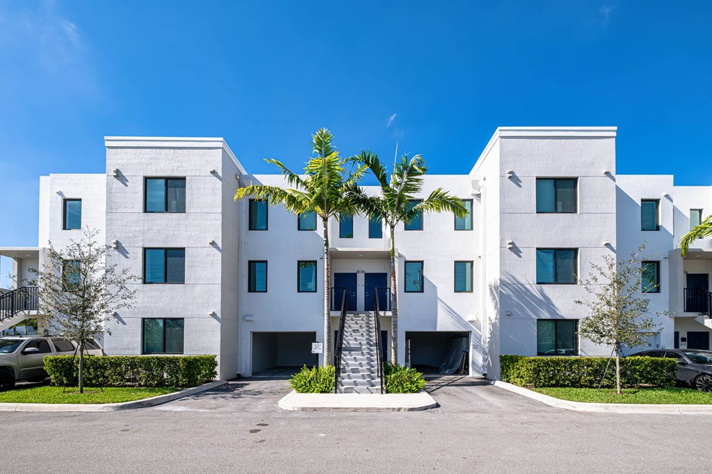 Exterior View at Altis Blue Lake, Florida