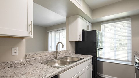 Kingstowne Apartments