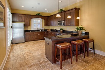 clubhouse kitchen - Photo Gallery 6