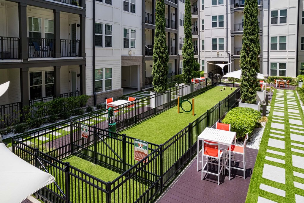 Havana Square Apartments