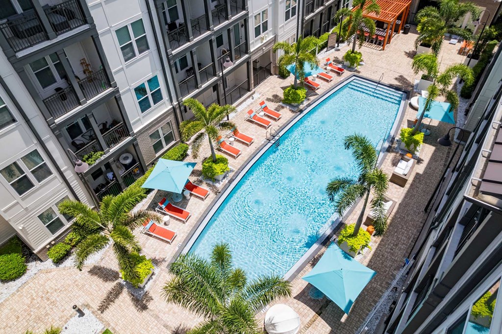 Havana Square Apartments