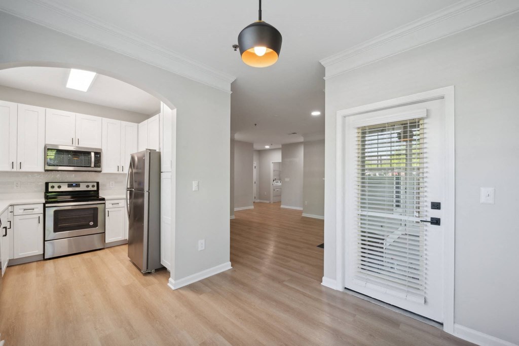 The Reserve At Meadowmont Apartments And Townhomes