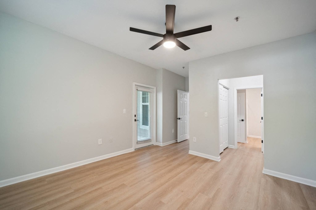 The Reserve At Meadowmont Apartments And Townhomes