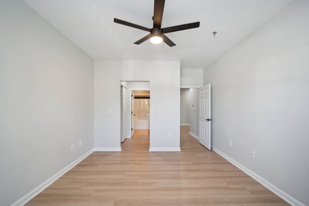 The Reserve At Meadowmont Apartments And Townhomes