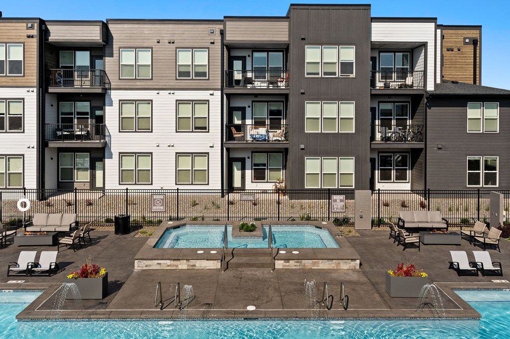 Northwest Crossing Apartment Homes