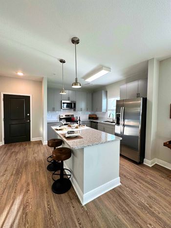 Kitchen Islands with Granite Countertops