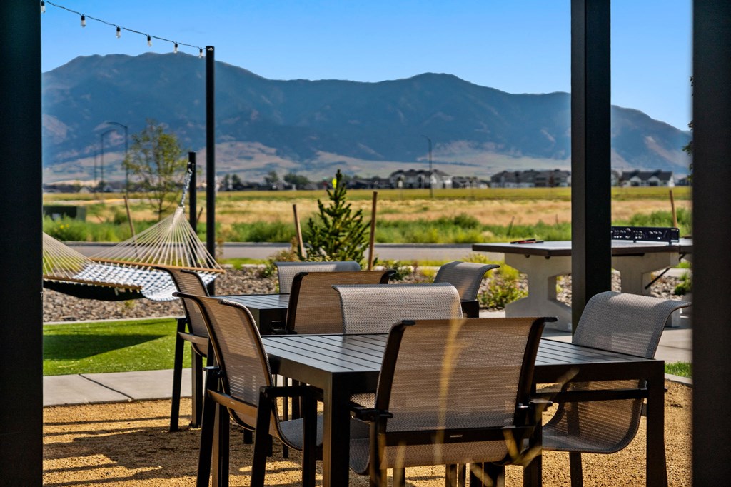 Northwest Crossing Apartment Homes