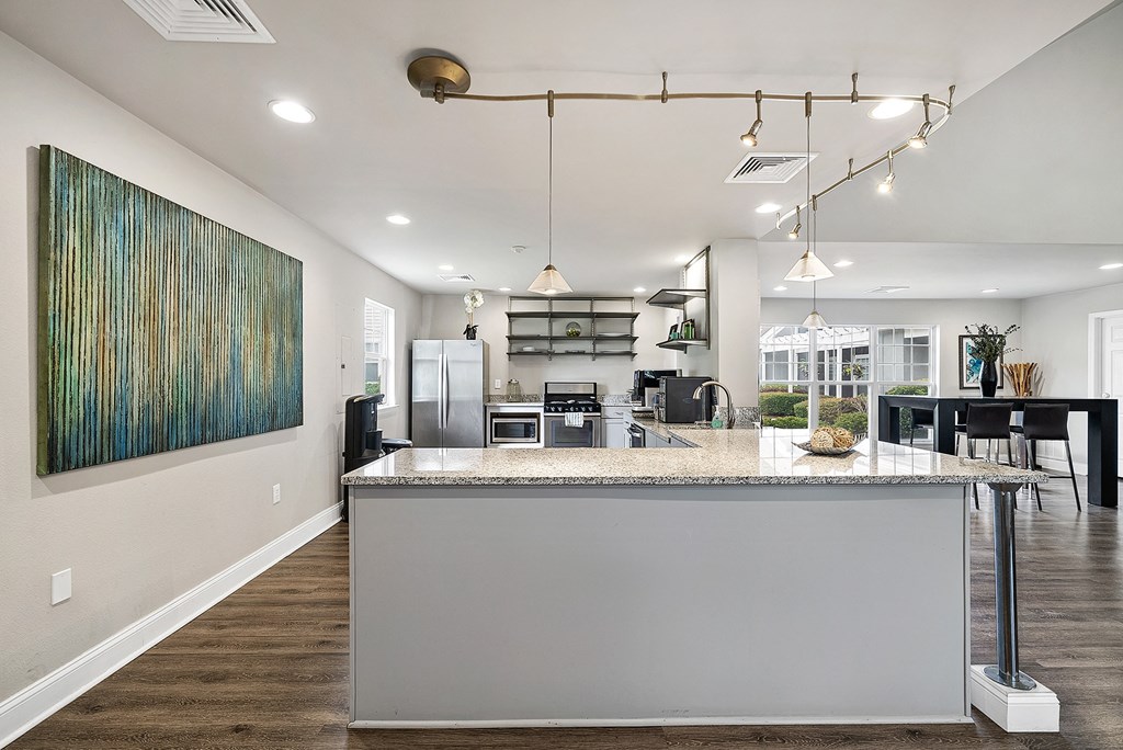 29 Edgewater Apartments Clubhouse