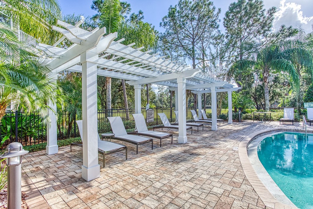 links at pebble creek outside seating