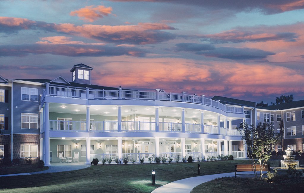highland court senior living exterior