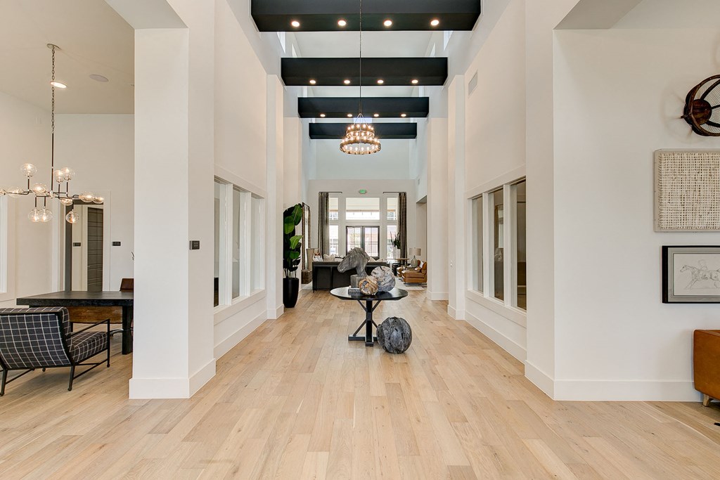 35 WEST LEASING OFFICE