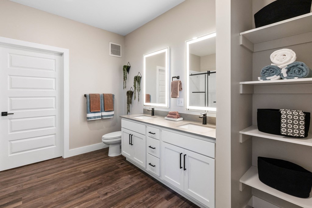 Northwest Crossing Apartment Homes