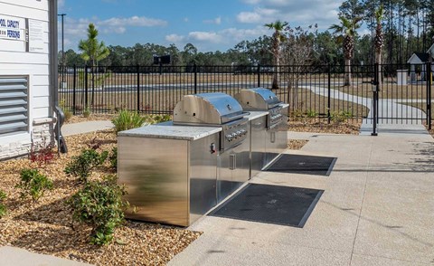 Vintage Brunswick Apartments