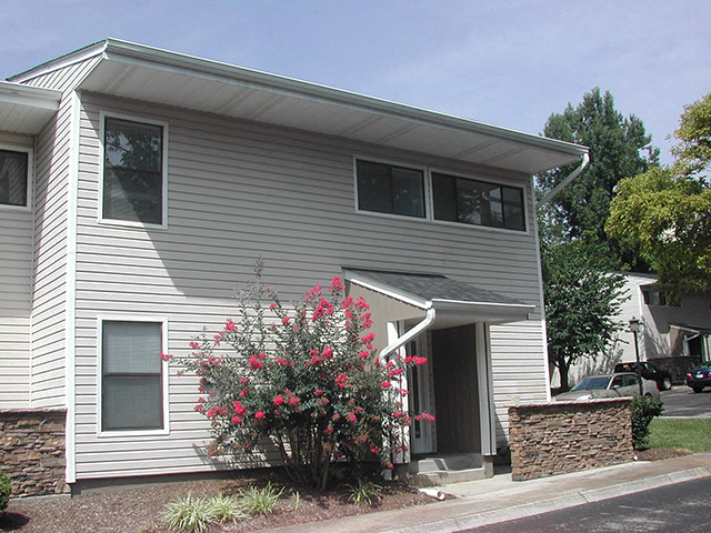 Mountain View apartment exterior.