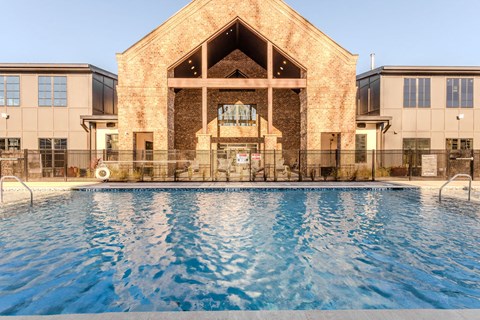 Sparkling pool outside of loggia