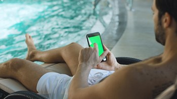 SWEETWATER VISTA PERSON ON PHONE - Photo Gallery 2