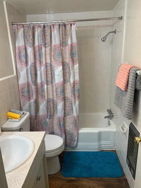 Highland Terrace Bathroom