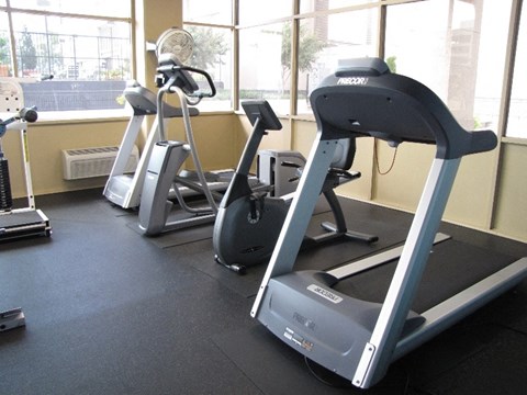 gym with cardio equipment