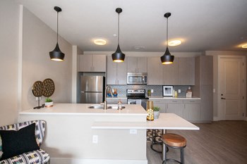 Arlo Decatur Kitchen - Photo Gallery 2