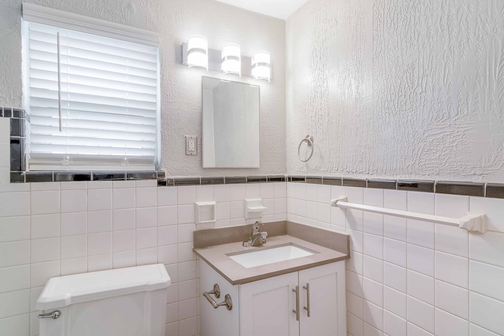 Avondale Station Apartments