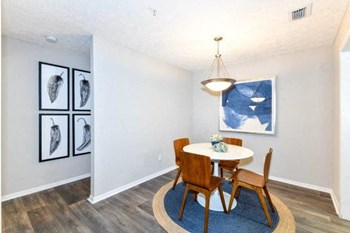 woodcrest-village-dining-room - Photo Gallery 12