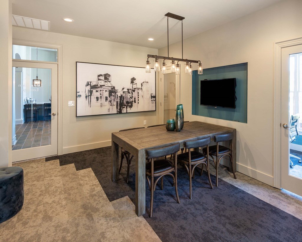 The Reserve At Meadowmont Apartments And Townhomes