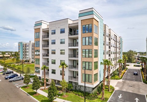 Vintage Lake Mary Apartments