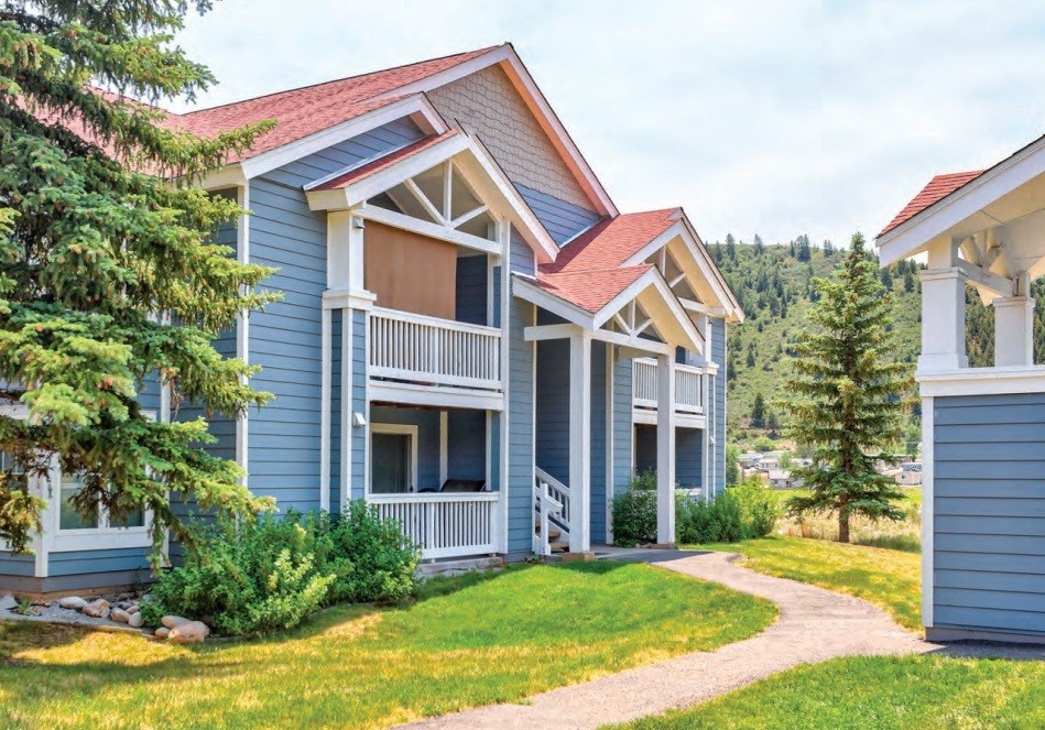 Lake Creek - Building